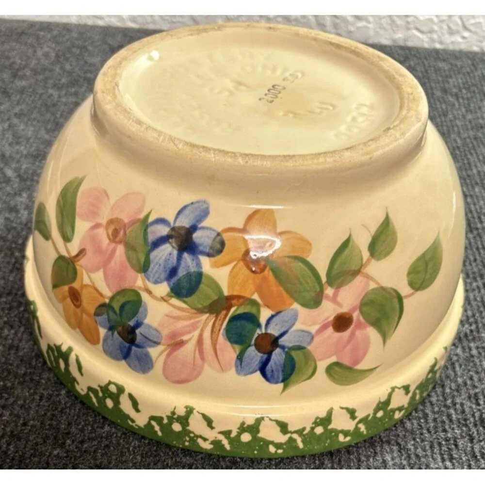 Alpine Pottery Roseville Ohio Large 8 ½” Bowl Green Check Spongeware Floral